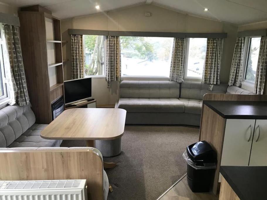 2 Bedroom Caravan. Newquay. Cornwall. Ньюкі Екстер'єр фото